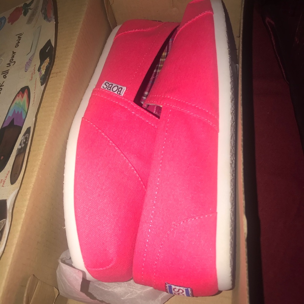 New Bobs by Skechers Hot Pink Loafers (Size 9)